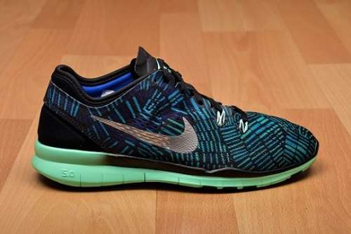 Original Ladies Nike Free 5.0 TR Fit 5 PRT 704695-016 - UK 5 (SA 5)