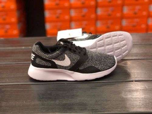 Original Ladies Nike Kaishi NS - 747495-004 - UK 7.5 (SA 7.5)