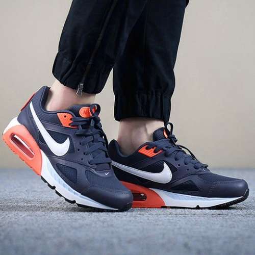 Original Ladies Nike Air Max IVO - 580519-400 - UK 6.5 (SA 6.5)