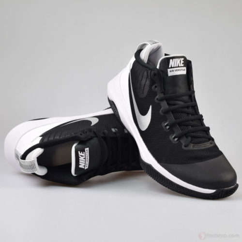 Original Mens Nike Air Versitile - 852431-001 - UK 10.5 (SA 10.5)