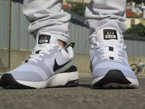 Original Mens Nike Air Max Siren 749765-100 - UK 9 (SA 9)