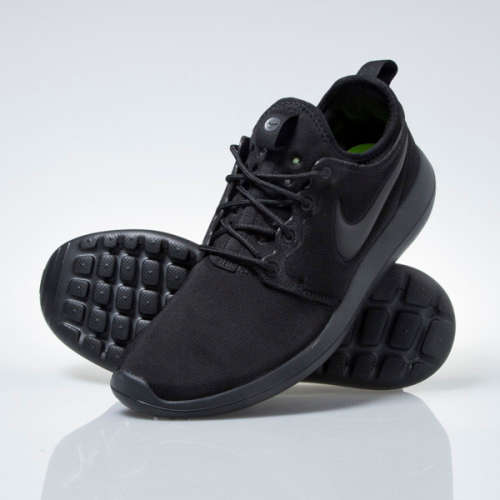 Original Mens Nike ROSHE TWO - 844656-001 - UK 13 (SA 13)