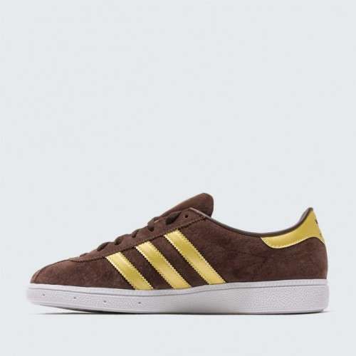 Original Mens ADIDAS MUNCHEN - CQ2320 - UK 13 (SA 13)