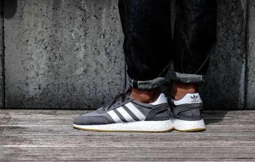 Original Mens ADIDAS INIKI-5923 - D97345 - UK 11 (SA 11)