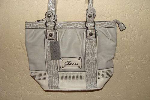 Guess Handbag 100% Genuine 7 Day Money Back Guarantee