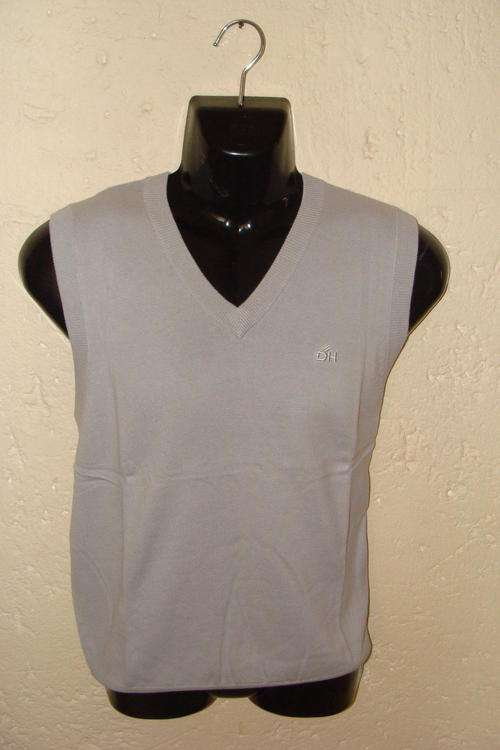 Mens Daniel Hechter Sleeveless Pull Over - Medium