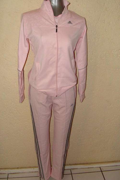 Winter Authentic Adidas 2 Piece Track Suit with free inner Adidas T Shirt X Large