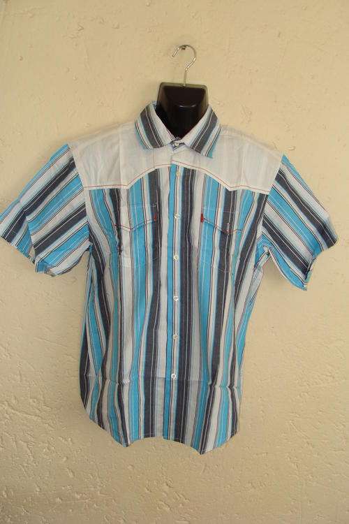 Levi's Standard Fit Short Sleeve Shirt Large