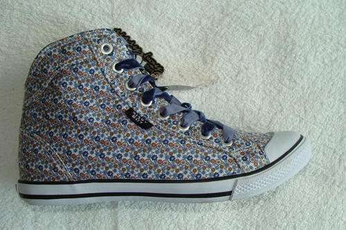 Authentic Ladies Sissy Boy Shoes SA 4 Daisy Hi