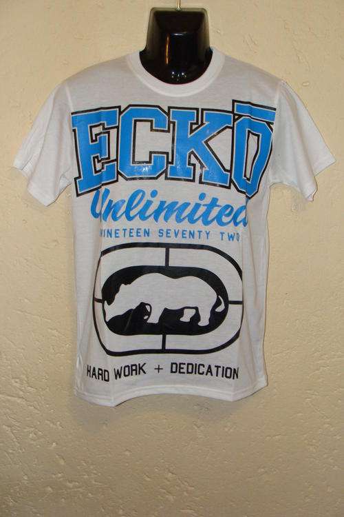 Mens ECKO UNLTD T Shirt Small ***Big Cut***