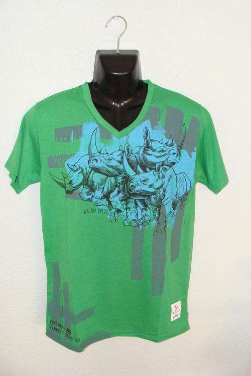 Boys ECKO UNLTD V Neck T Shirt Large