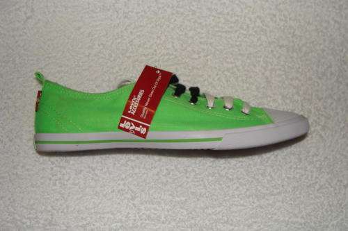 Authentic Ladies Levi's Budgie SA 6