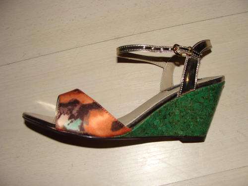 Original Ladies Skechers Floral Brown / Green Pleasures UK 6