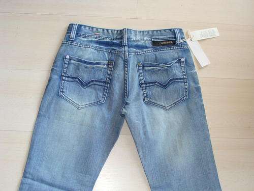 Mens Diesel 30W 32L