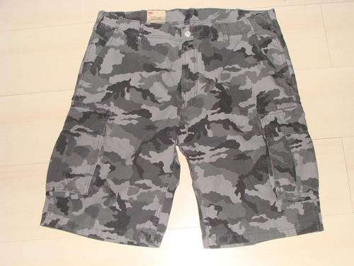 Original Mens Levi's 505 Cargo Shorts 38W - Retails for R999