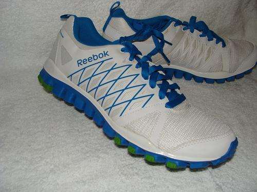 Original Mens Reebok REALFLEX ADVANCE 2.0 - UK 8