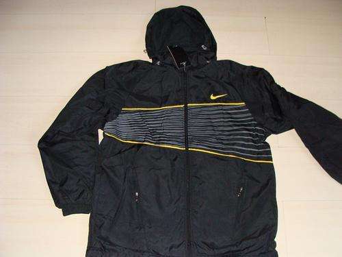 Warm Nike MVSF Two Piece Track Suit With Detachable Hood Slim Fit - X Large