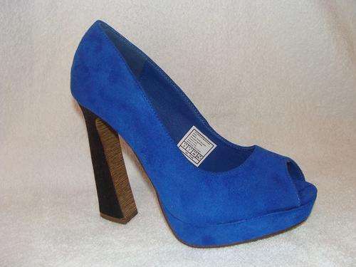 Original Ladies Levi's Moonstone - UK 4 (SA 4)