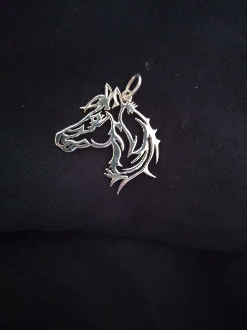 Horsey pendant