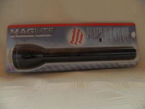 Brand New Still in Original Sealed Packaging MAGlite! (Metal)