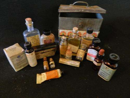 2nd Lot of Old Containers, Meds and a Tin