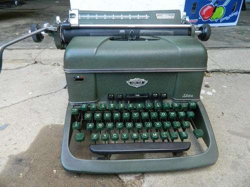 HALDA Typing Machine - Still working excellent condition