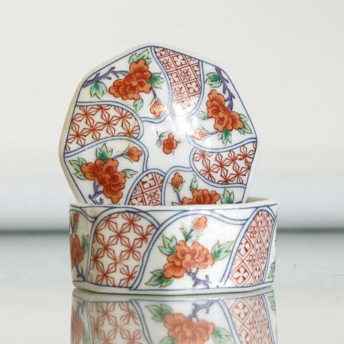 VINTAGE CERAMIC TRICKET DISH