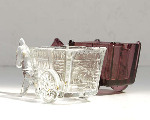 VINTAGE GLASS ORNAMENTS, DOG, HORSE, 2 HORSE DRAWN CARTS IS IT MURANO?- 1 LOT