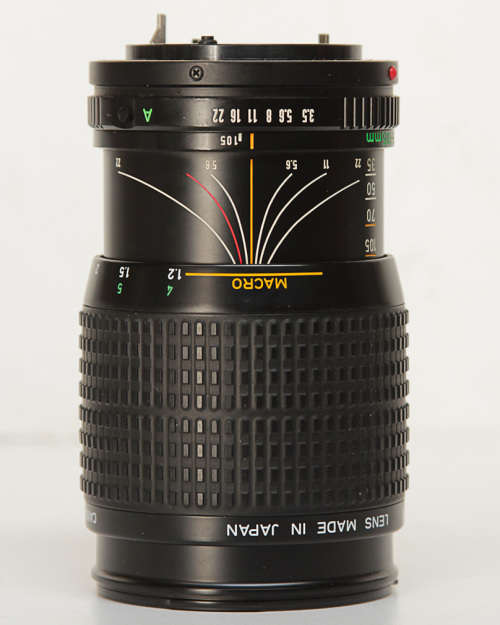 CANON ZOOM LENS FD 35 -105mm 1:3.5 - 4.5