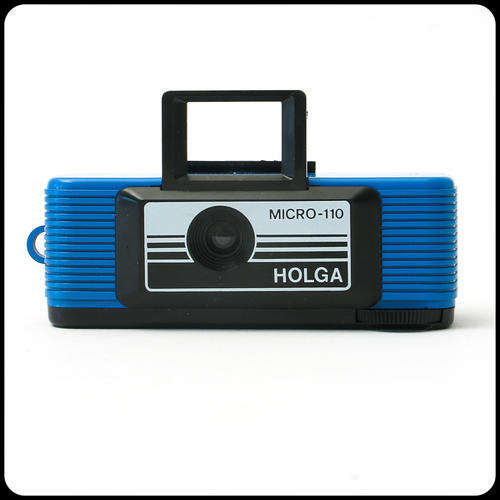 VINTAGE PHOTOGRAPHY CAMERA HOLGA MICRO-110