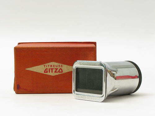 VINTAGE PHOTOGRAPHY GITZO FRANCE 35mm FILM LUPE VIEWER.