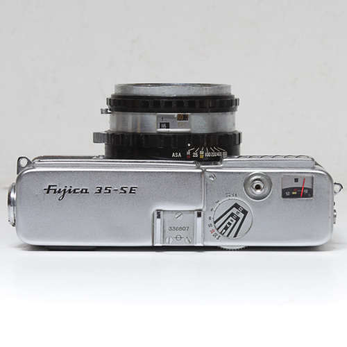 FUJICA 35-SE 1000 1:2.8 f=4.5cm