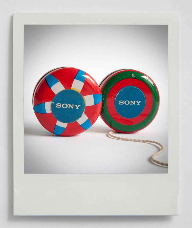 SONY PROMOTIONAL TIN YO YO x 2