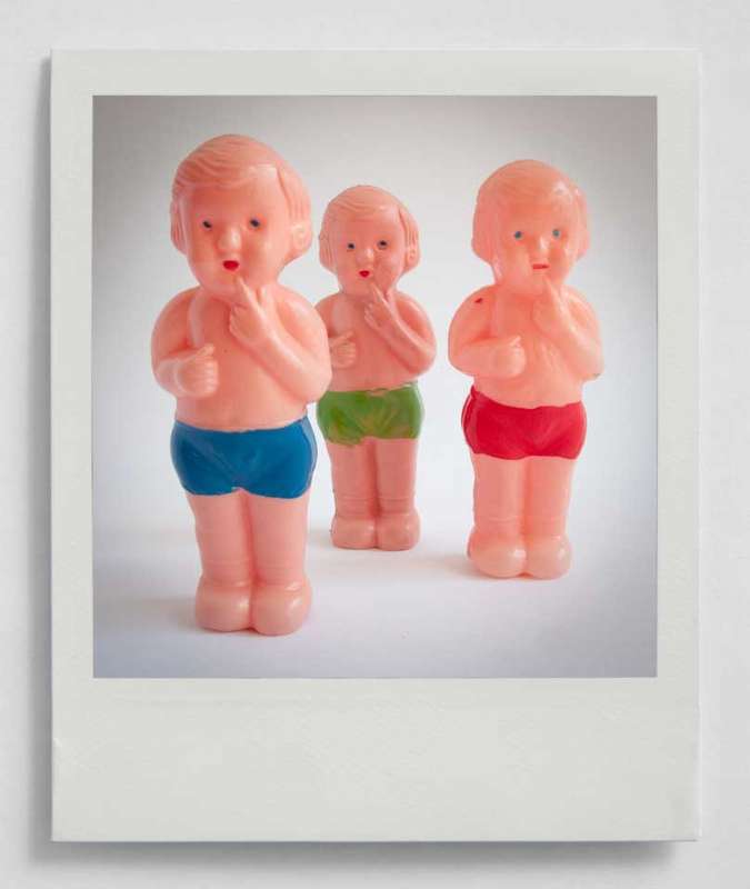 DOLLS x 9