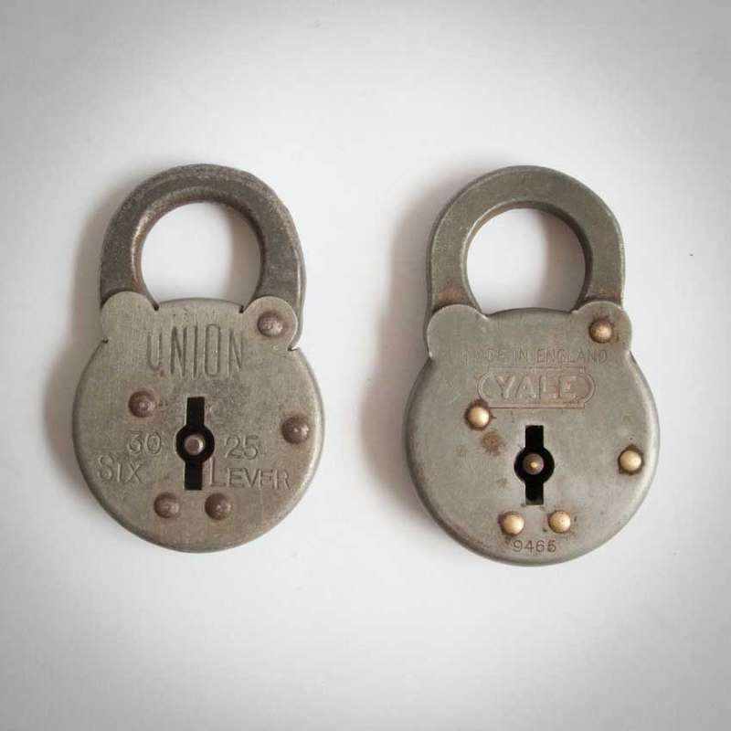 VINTAGE PADLOCKS, YALE x 1, UNION x 1