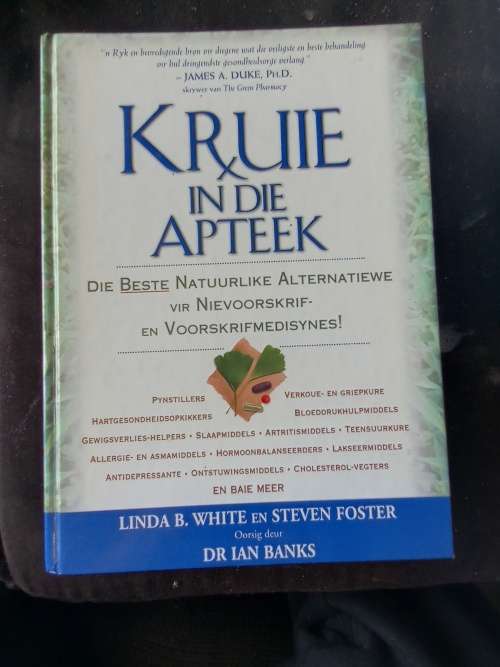 Kruie in die Apteek Boek (TPS-202G)