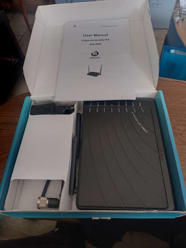 EVDO Wi-Fi Router (TPS-210H)