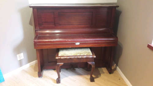 Piano vintage Fritz Kuhla upright Model P