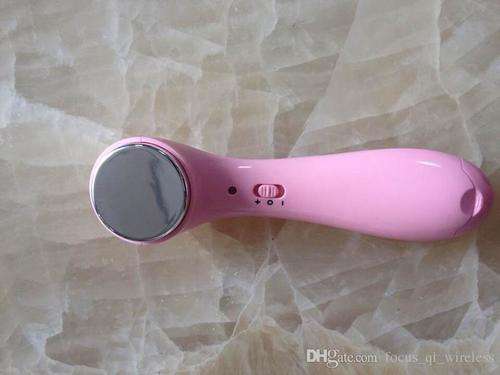 Electronic Iontophoresis - Face Massager and Facial Cleaner Local Stocl