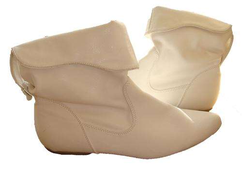 White Boots - Size 5