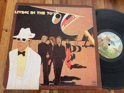 Skyhooks - Living in the 70'sSRM1-1124 (USA) VG/VG+