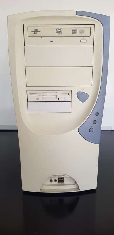 Gigabyte Intel Box Pentium-4 Desktop Computer, Processor, 2GB DDR400 RAM, Maxtor 120GB HDD, etc