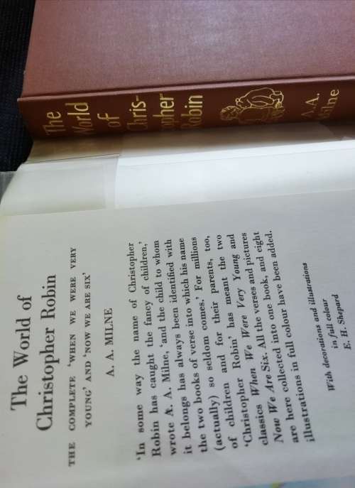 The World of Christopher Robin / A. A. MILNE