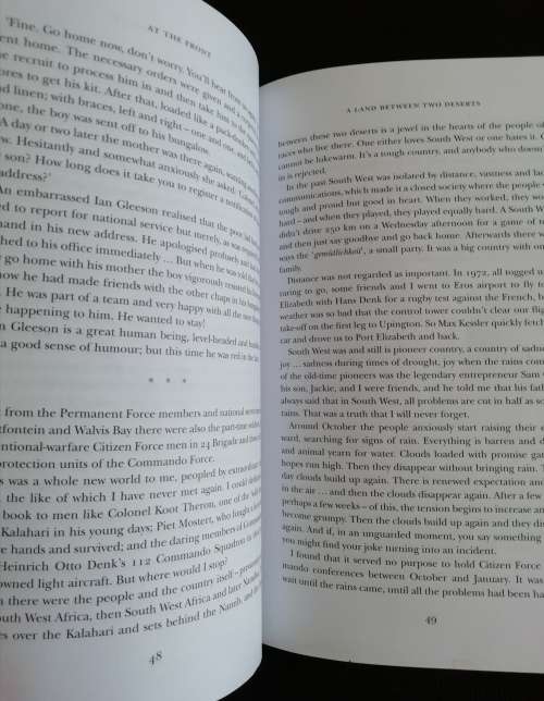 At the Front - A General`s Account of South Africa`s Border War  / Jannie Geldenhuys