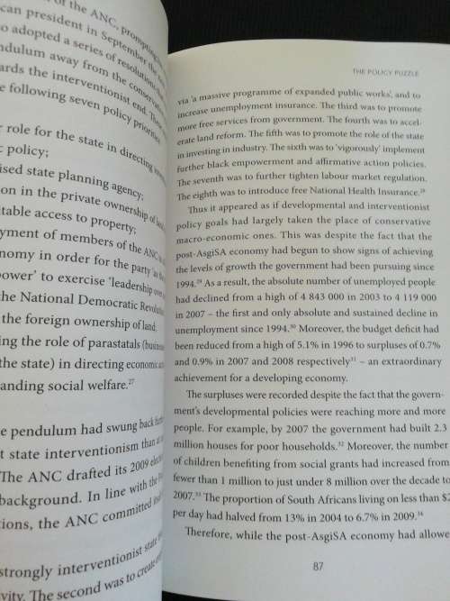 Our Next Ten Years - A Time Traveller`s Guide / Frans Cronje