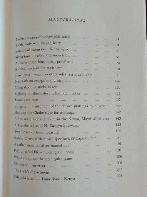 Hunting in Africa / Bill Morkel