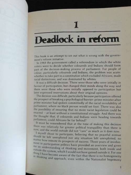 Reform in Crisis / Ismail Omar