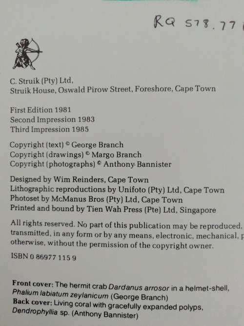 The Living Shores of Southern Africa / Margo and George Branch