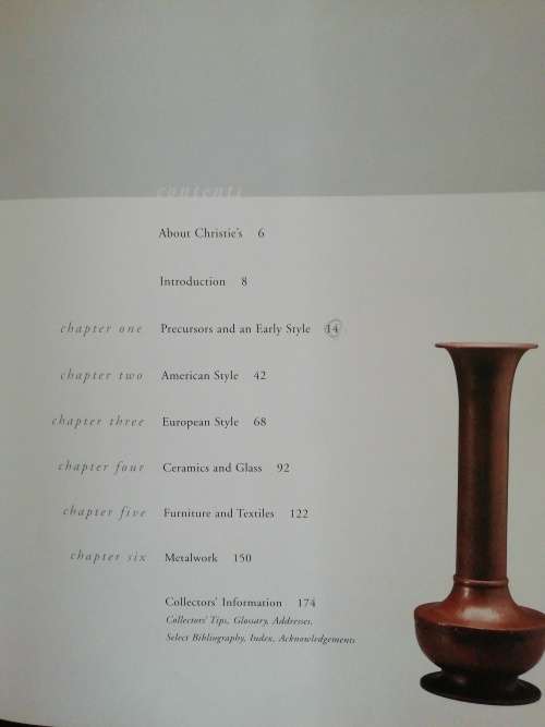 Christie`s Arts and Crafts Style / Michael Jeffery