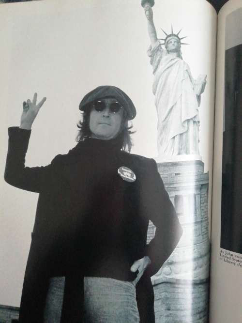 Imagine John Lennon / Written and Edited by Andrew Solt and Sam Egan , Foreword by Yoko Ono